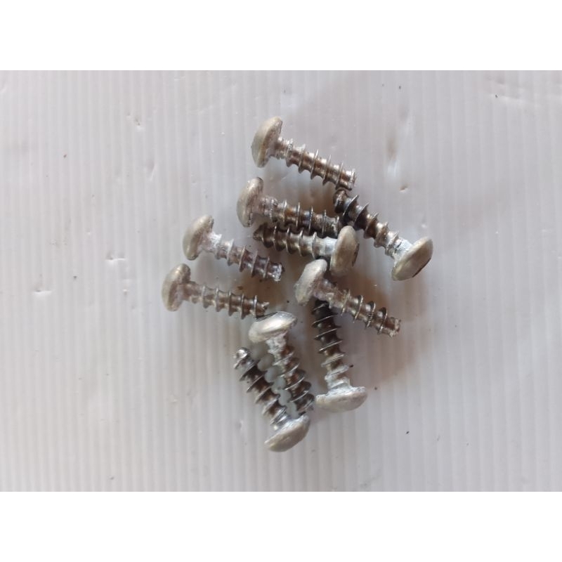PARAFUSOS DO SUPORTE DO TANQUE DA LAVADORA COLORMAQ LCA15 15KG USADOS