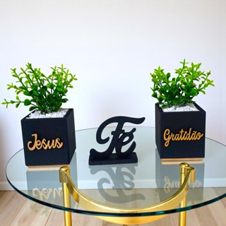 Kit 02 Vasinhos decorativos Com Plantinhas Artificiais + Letreiro Decoração de Sala\Escritório\Cozinha\Banheiro\Quartos em Oferta na Shopee