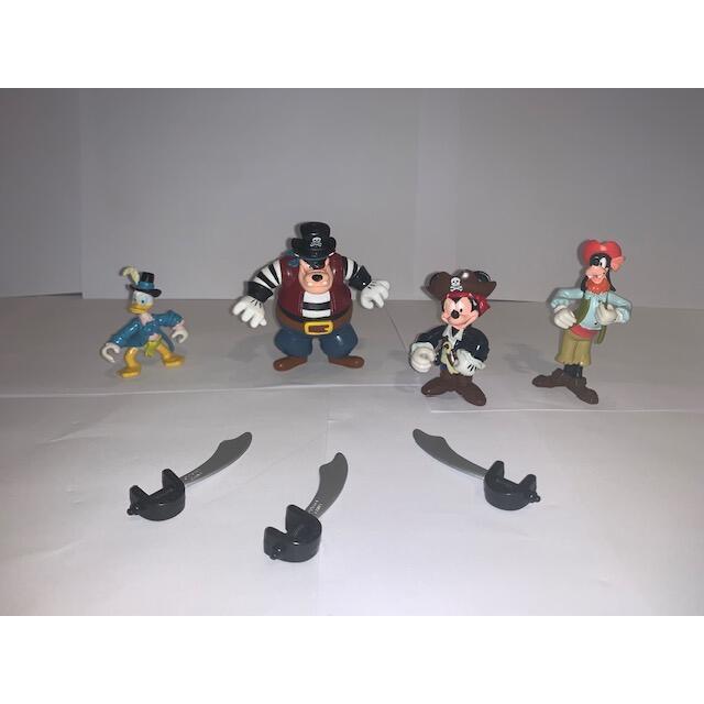 Mickey Piratas Do Caribe Disney - Bafo De Onça Pateta Donald