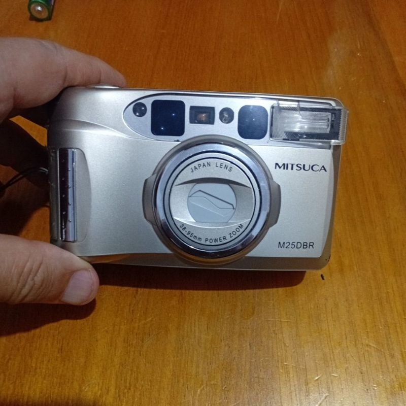 Antiga Câmera Fotográfica Mitsuca leia a descrição abaixo