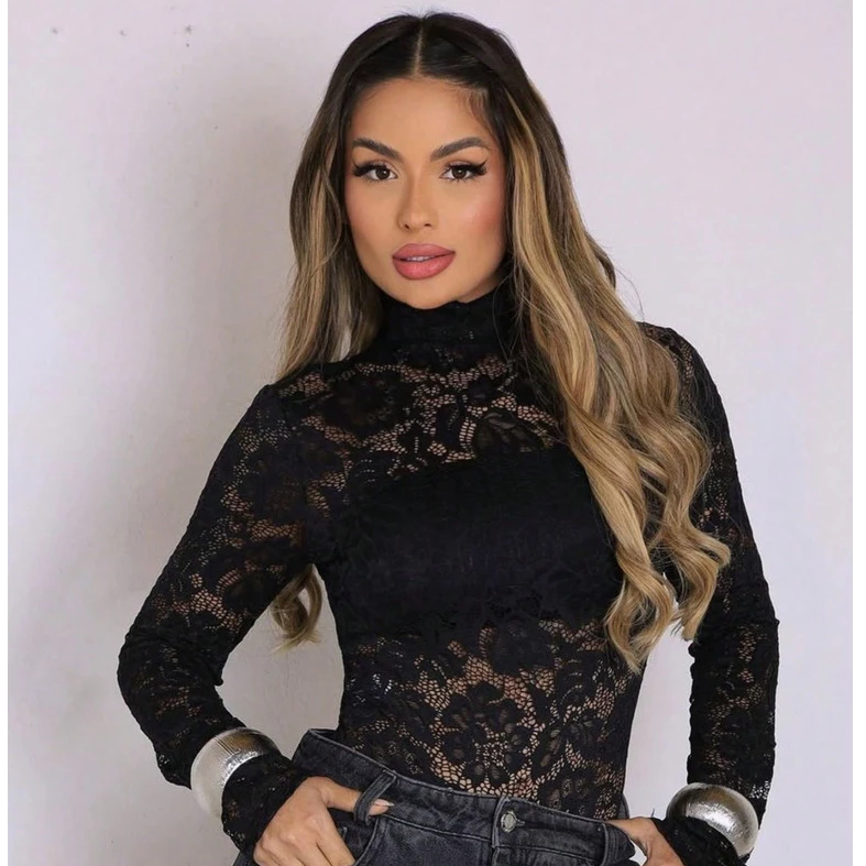 "Body Floral em Renda: 46% Off! 🌸"