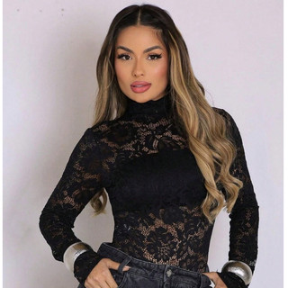 "Body Floral em Renda: 46% Off! 🌸"