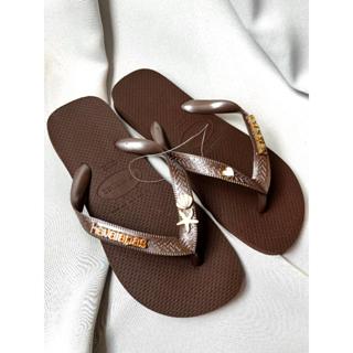 Chinelo Havaianas Top Café Marrom Ponto de Luz Feminino Personalizado com Logo Dourado Coração em Oferta na Shopee
