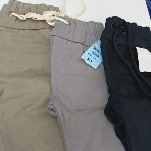 Calça bebê, infantil P M G, calça de sarja bebê,  social,  calça unissex infantil, calça confortável tam ( 2m á 1 ano ) em Oferta na Shopee