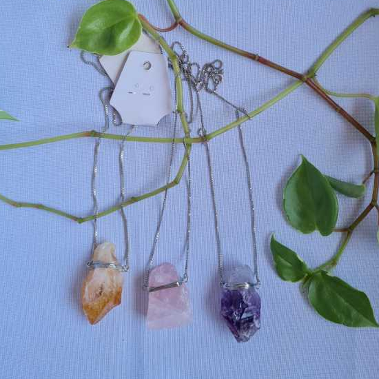 Colar Longo Pingente Ametista Citrino Quartzo Rosa Pedra Natural Diversos Boas Energias