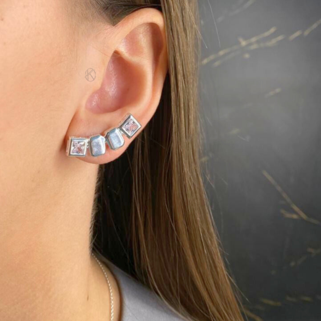 Brinco Ear cuff Retângulos & Zircônias – Semijóia Banhada a Prata 925 e Ouro 18K