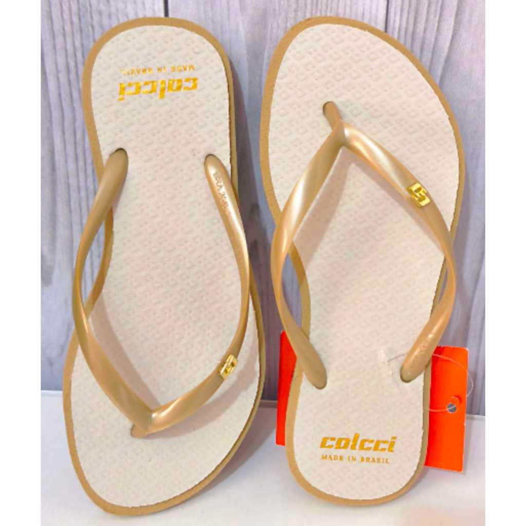 Chinelo Feminino Colcci Top Metal Ouro - Conforto e Estilo Casual