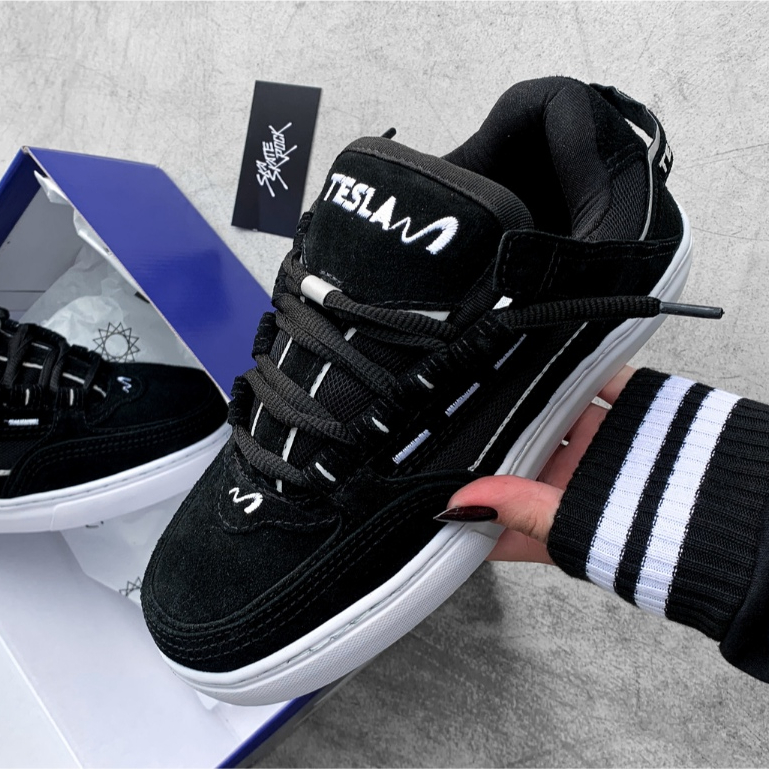 Tênis Tesla Alta Qualidade Masculino e Feminino Coil All Black  Streetwear - Mega Promoção ! em Oferta na Shopee