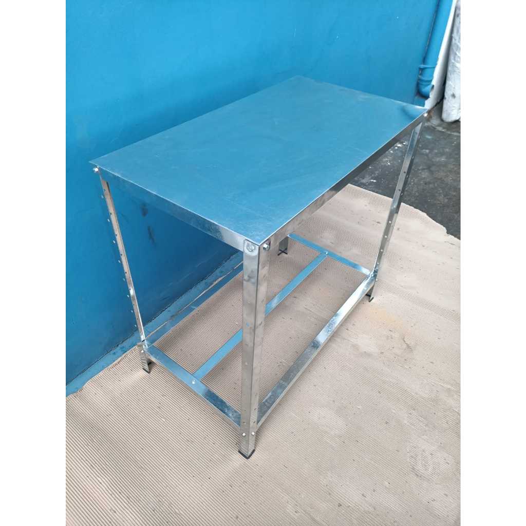 Mesa em Aço Galvanizado com Grade em baixo 90x50x85alt