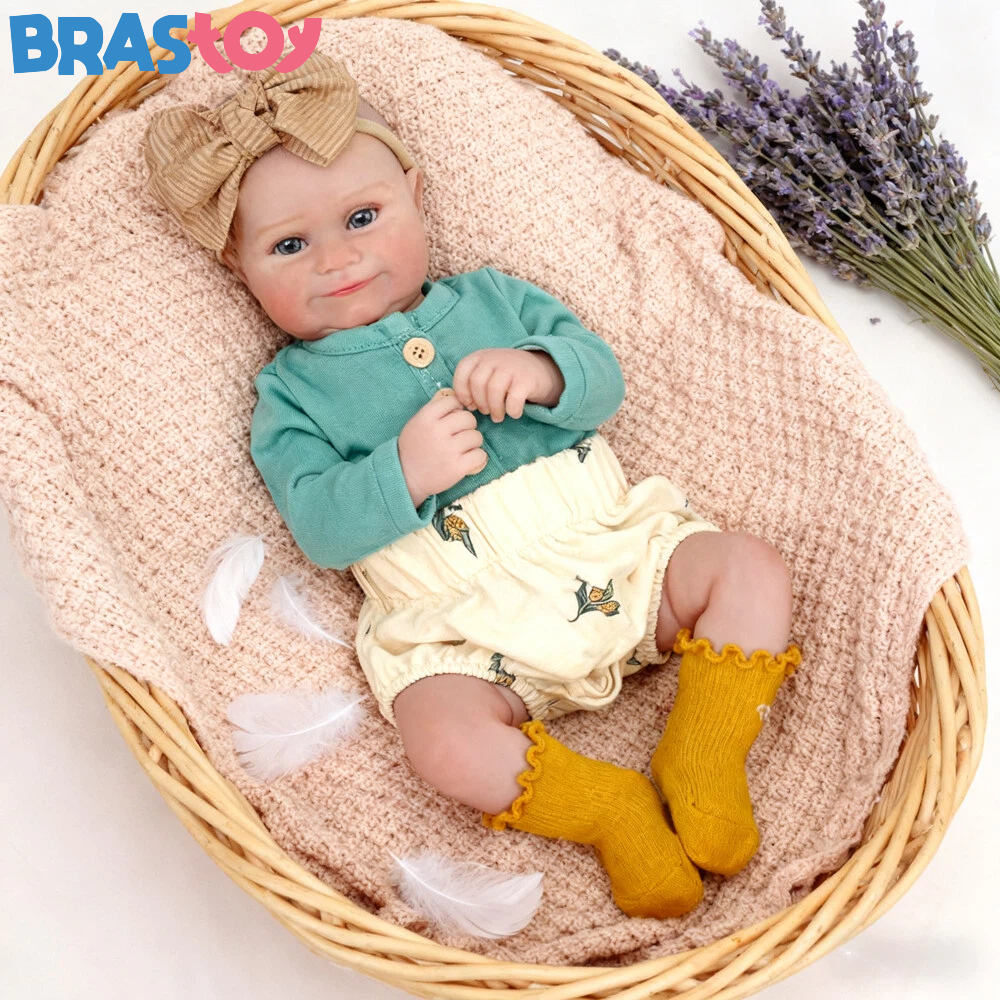 Bebê Reborn Maddie 48cm Boneca Silicone Menina Realistic Pintado  Olhos Azuis Brastoy em Oferta na Shopee