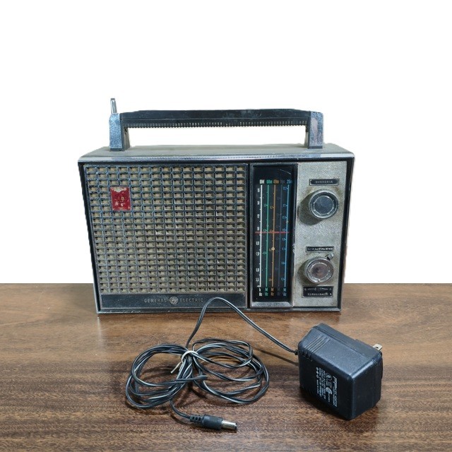 Rádio Transistor Antigo Não sintoniza 30x22x16cm RARIDADE