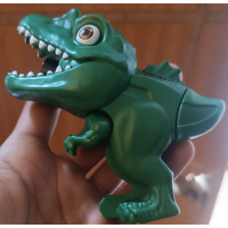Boneco T- Rex Dinossauro Lança-Dardos