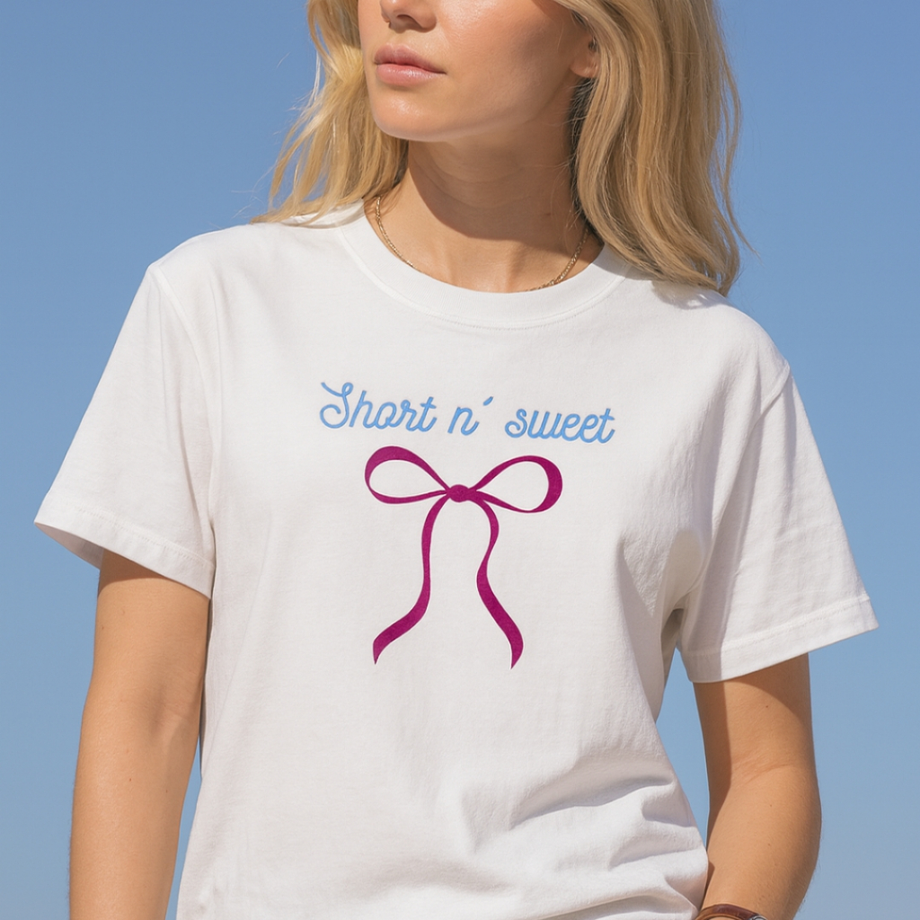 Tshirt Sabrina Carpenter Tour Short N' Sweet Aesthetic Icônica Cantora Pop Internacional - 100% Algodão
