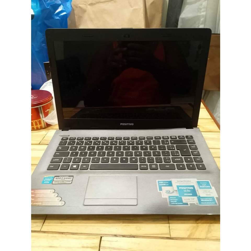 Notebook positivo Stilo XR3000 (SUCATA) - retirada de peças