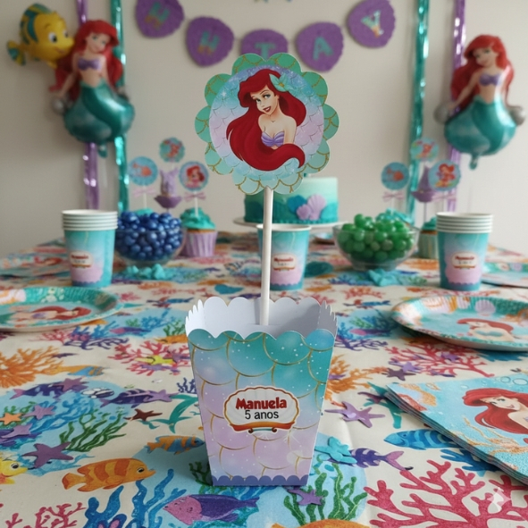 Centro de mesa personalizado Lembrancinha de mesa Cachepo personalizado Ariel A Pequena Sereia PEGUE E MONTE