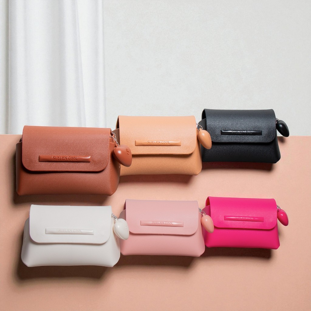 Bolsinha Suellen Feminina Pequena com Coração | Clutch, Necessaire e Porta Make Zupy