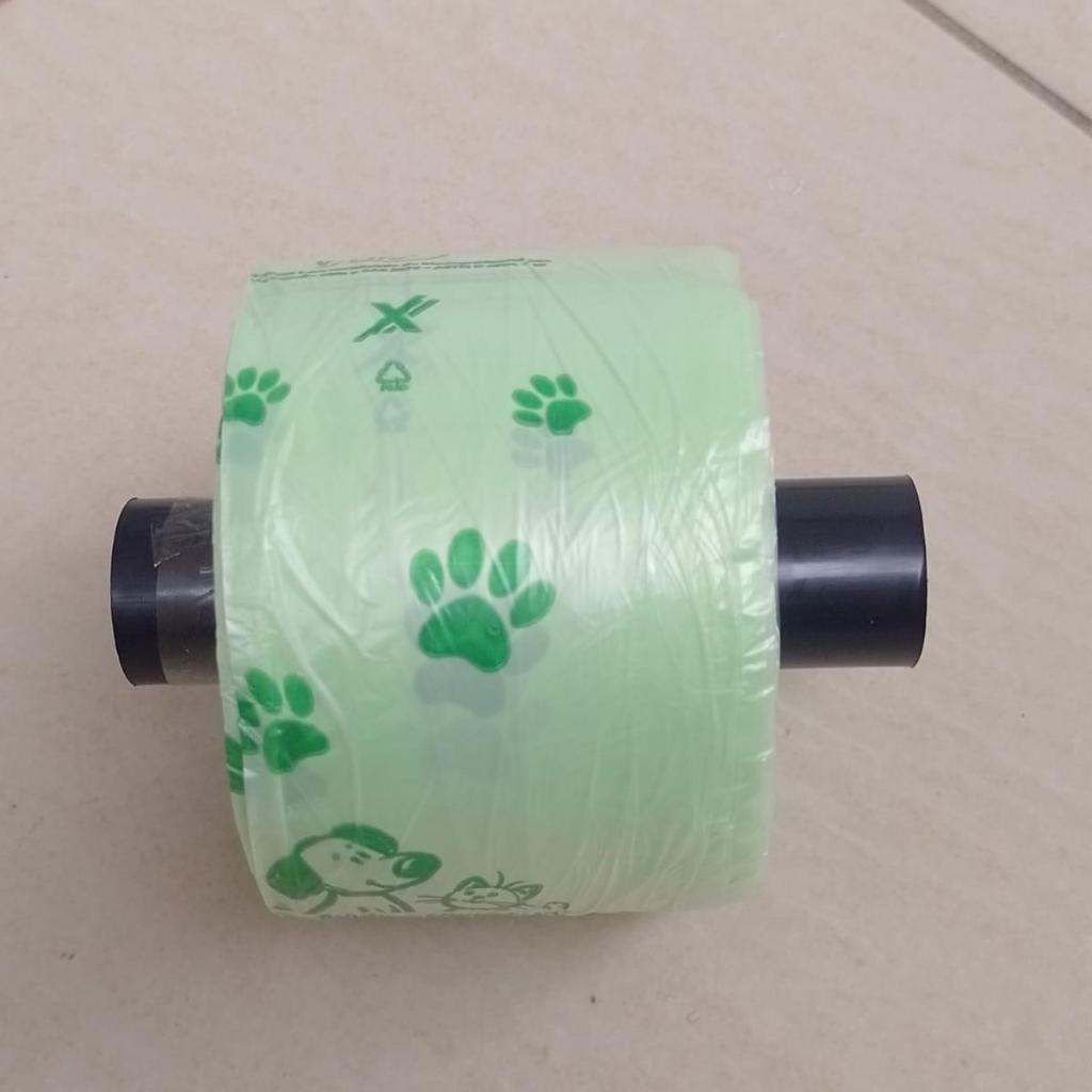 Saquinhos Higiênicos Resistente Pega Lixo Cata Caca 420 Unidades Biodegradáveis Para Todo Porte de Pet