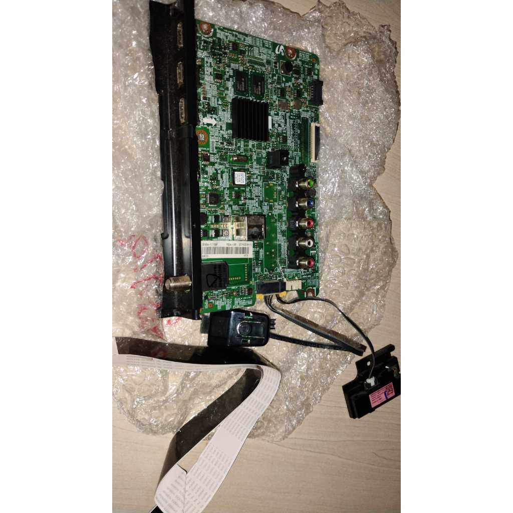 Placa Principal semi-nova Tv Un40j5200 48j5200 Bn94-11169p com flat sensor teclado e wifi