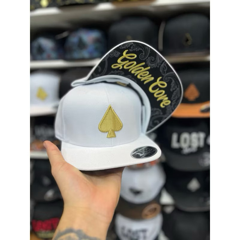 Boné Mcd Gold Core Branco fitão de couro em Oferta na Shopee