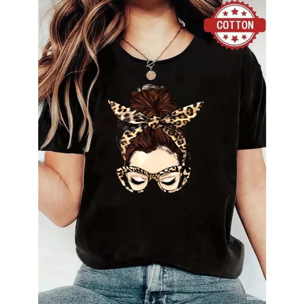 Camiseta algodão estampa de mulher com laço de oncinha e óculos estampa moderna camiseta algodão