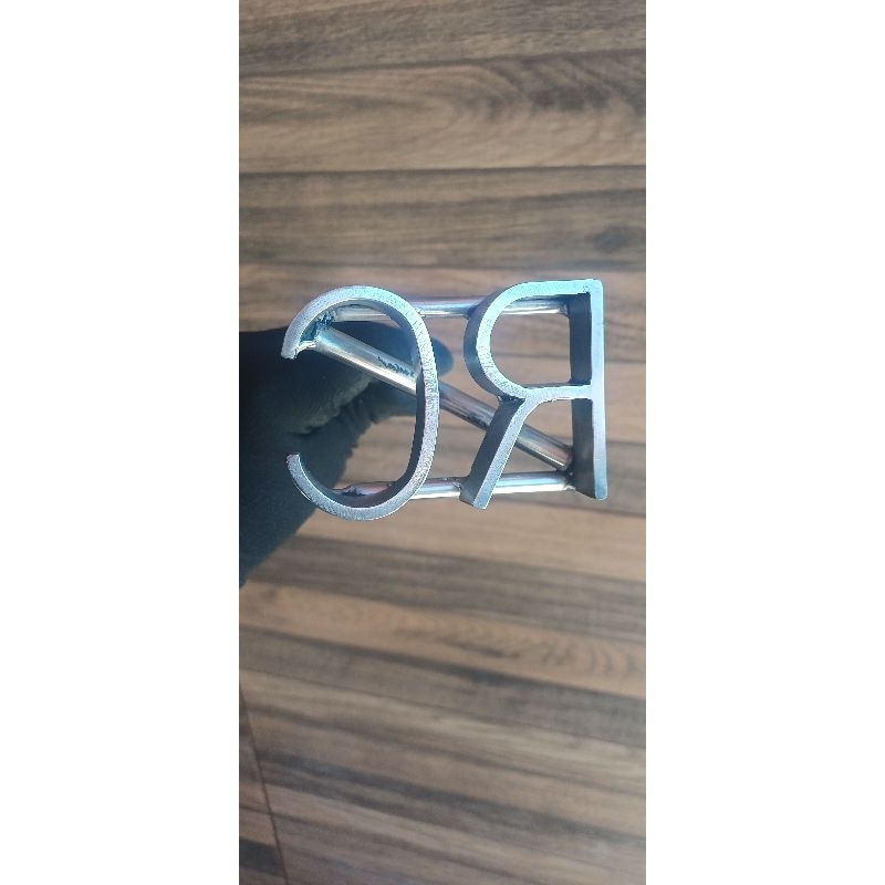 Marca de Gado em aço inox com 2 letras em Oferta na Shopee