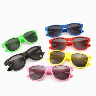 Óculos de Sol Retrô Oval Unissex 😎 Estilo Vintage Elegante com Proteção UV400