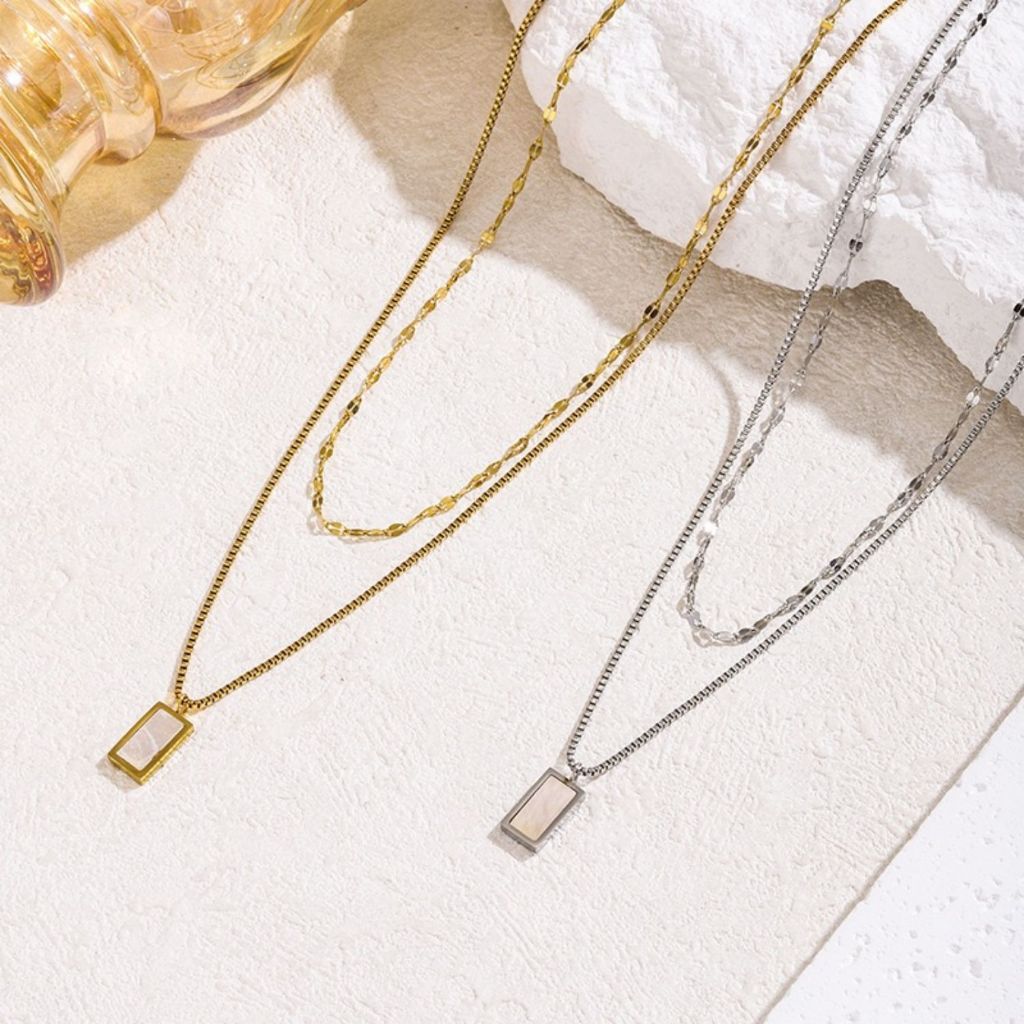 Corrente de clavícula empilhada quadrada geométrica de aço titânio 18K em madrepérola branca em Oferta na Shopee
