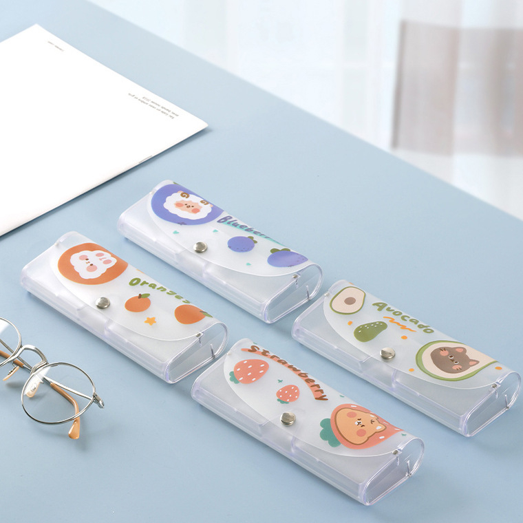 Capa de Óculos Transparente com Estampa e Botões Coloridos