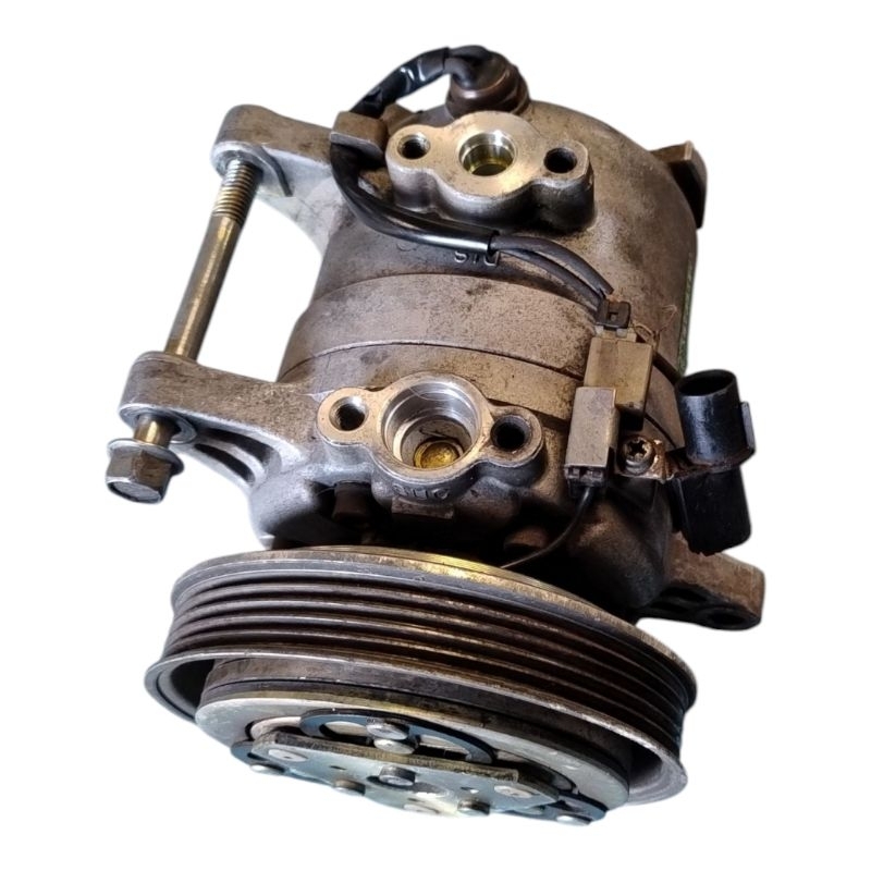 Compressor ar condicionado Kia clarus ano 98 original usado