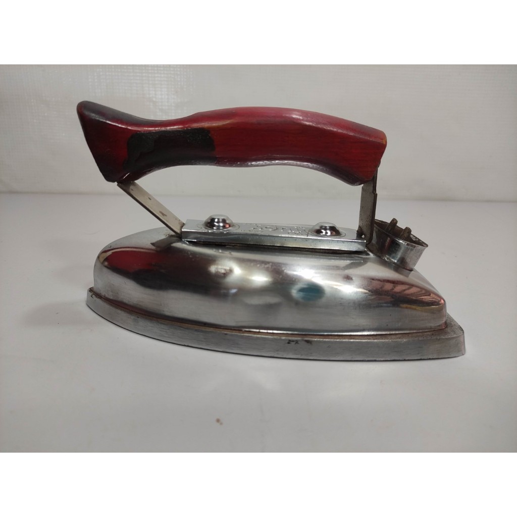 *LEIA*Ferro Passar Antigo Tupy Vintage - Funciona OK -  Cromado 110v - Obn (Usado)