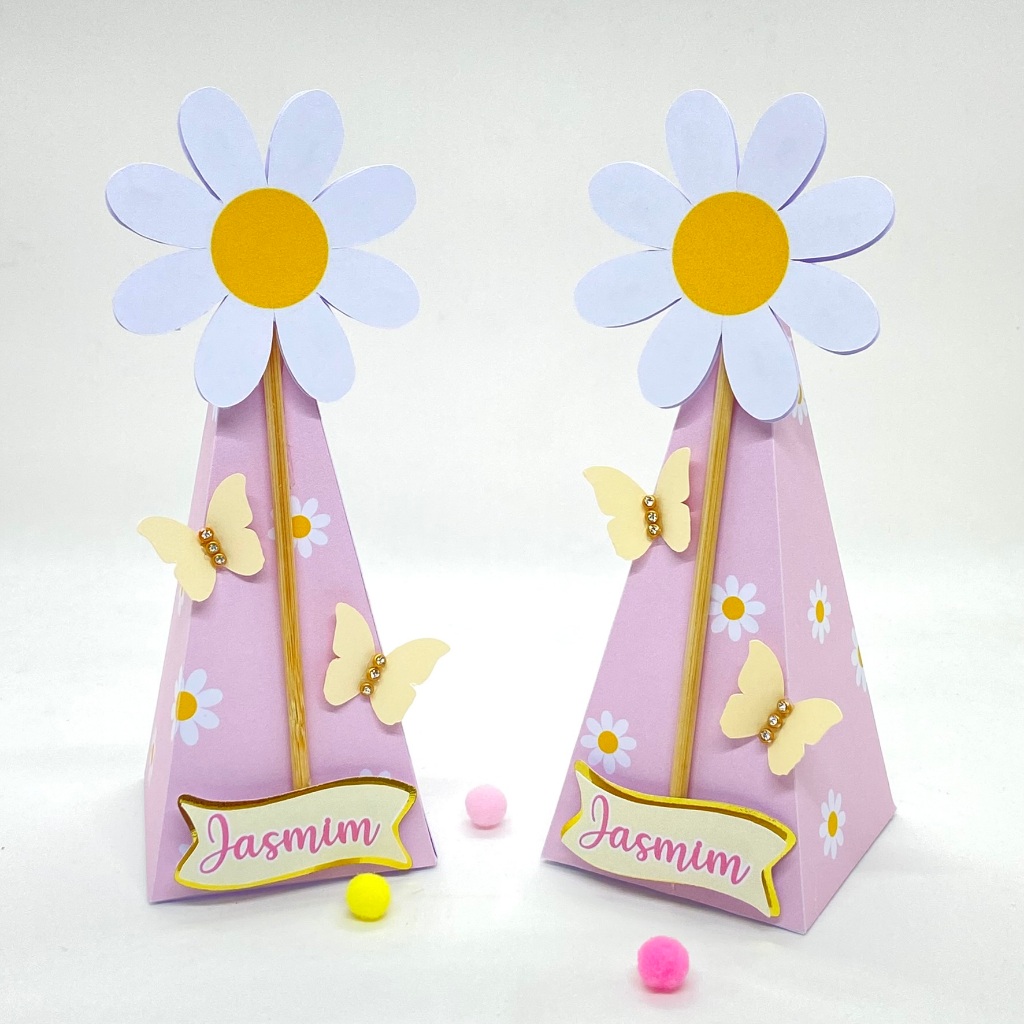 Kit Caixinha Pirâmide Margarida Personalizado / Lembrancinhas / Aniversário/ Festa / Caixa Cone / Caixa Pirâmide