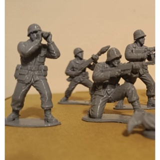 🪖 Soldadinhos de Plástico – Kit 7 Militar Clássico | Miniaturas Realistas para Brincar ou Colecionar em Oferta na Shopee