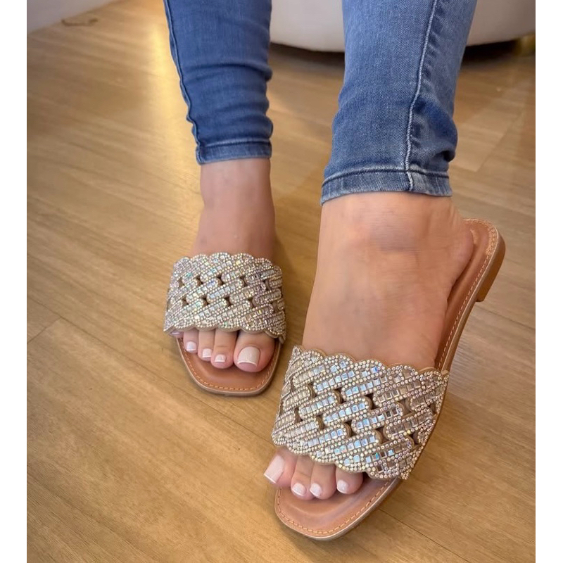 Rasteira Feminina Luxo com Strass – Tira Trançada Brilhante, Confortável e Elegante