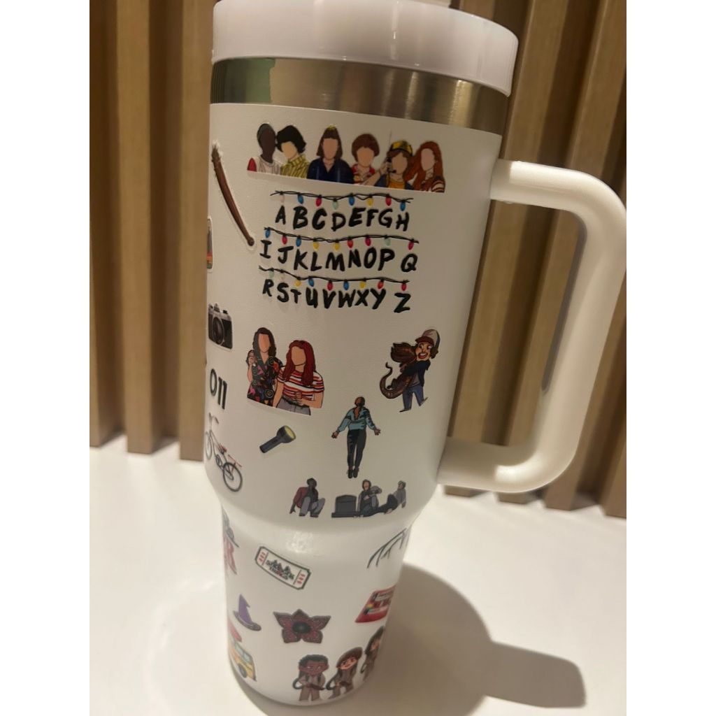 COPO TÉRMICO STRANGER THINGS em Oferta na Shopee