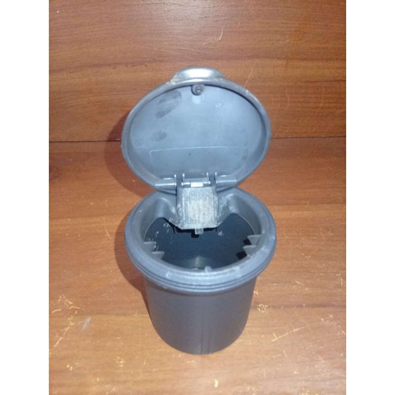 Cinzeiro e Porta-Moedas do Console Central – Fiat Palio / Siena / Strada – Original Usad