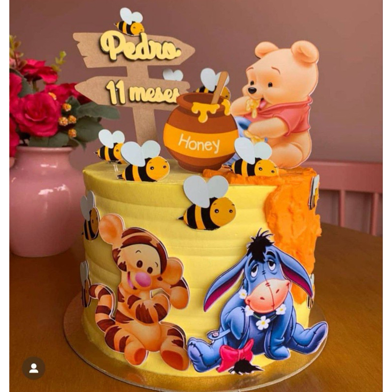 Topo de bolo ursinho pooh em Oferta na Shopee