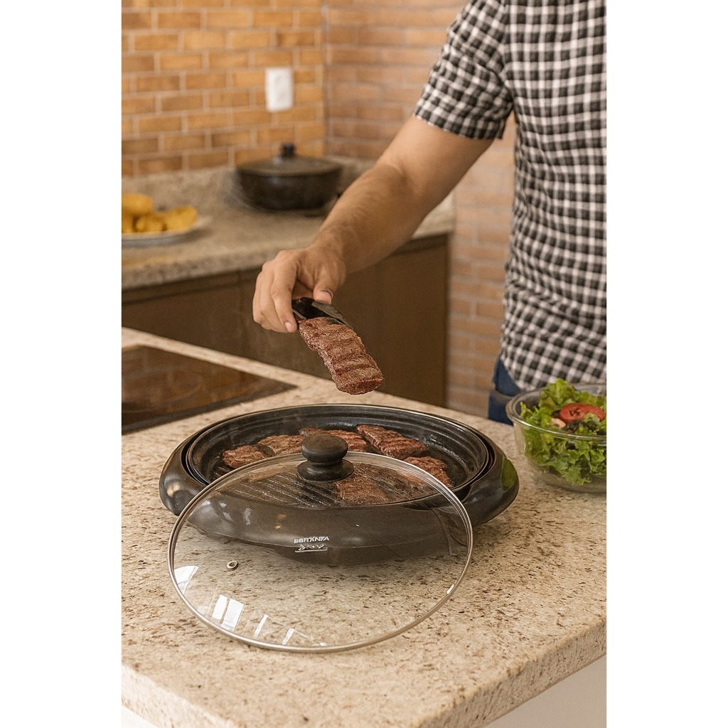 Top Grill Assa E Grelha Britânia BPE01 Preto 1200W 127V