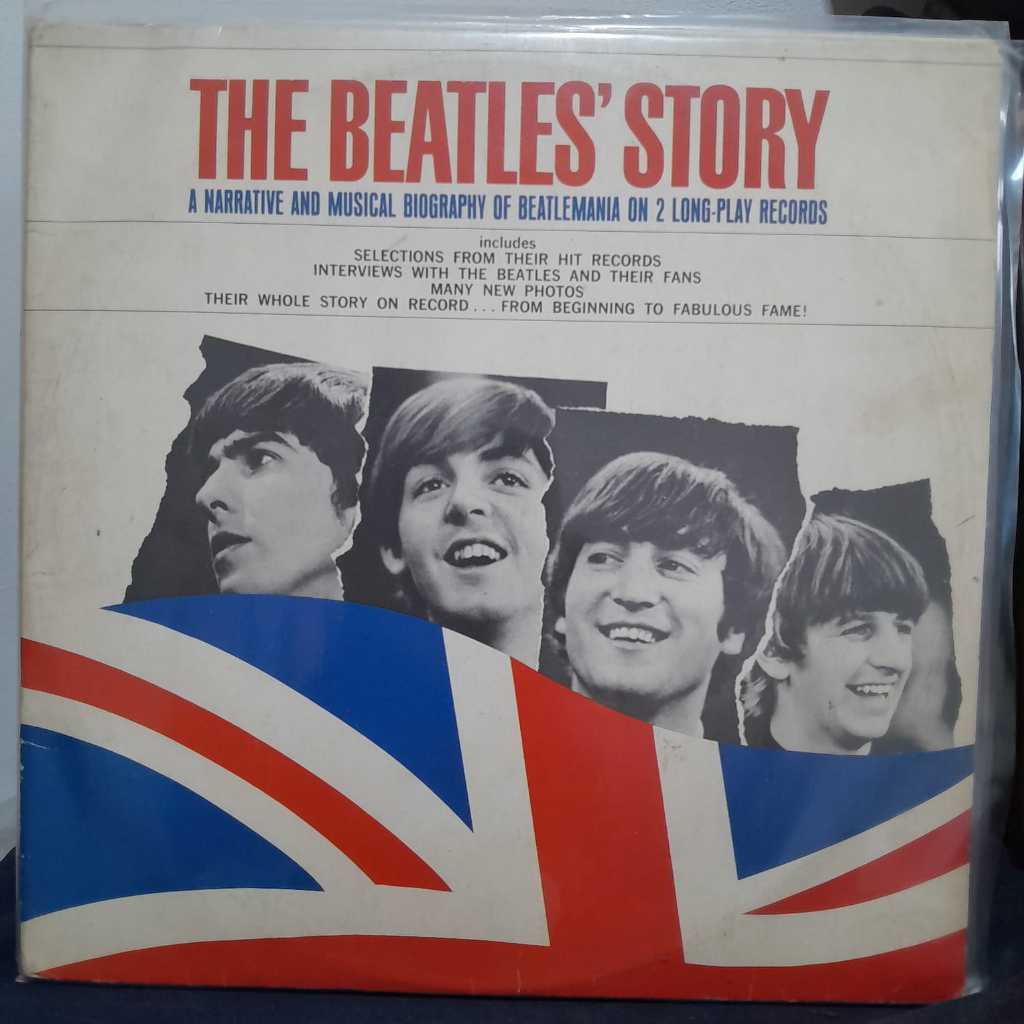 LP THE BEATLES’ STORY / EDIÇÃO NACIONAL 1964 / ÁLBUM DUPLO / CAPA COM LEVE DESGASTE / ENCARTE INTERNO COMPLETO COM FOTOS