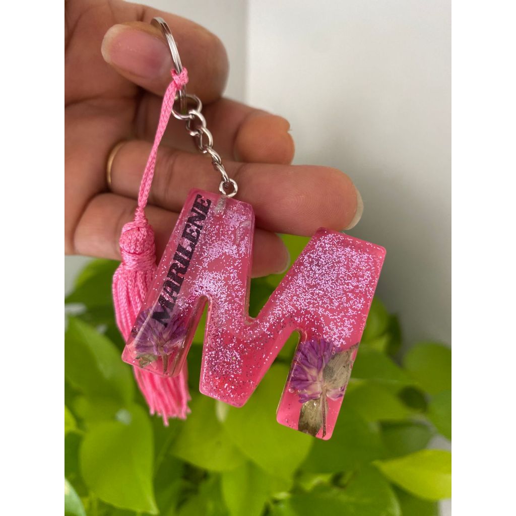 Chaveiro Letra Inicial Chaveiro Personalizado Chaveiro de Resina Epóxi / Presente Especial