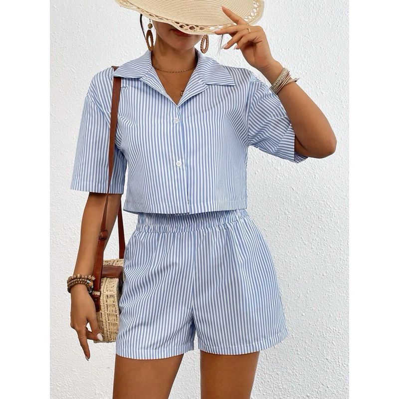 Conjunto femenino Shorts + kimono em tecido listrado