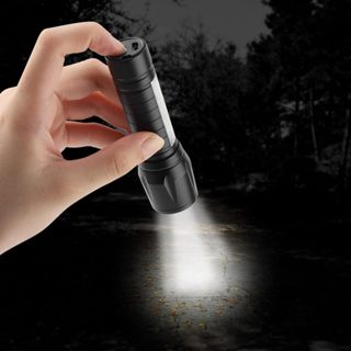 Lanterna Mini LED USB Recarregável - Brilhante Zoom, COB Luz Lateral e Waterproof para Acampamento em Oferta na Shopee