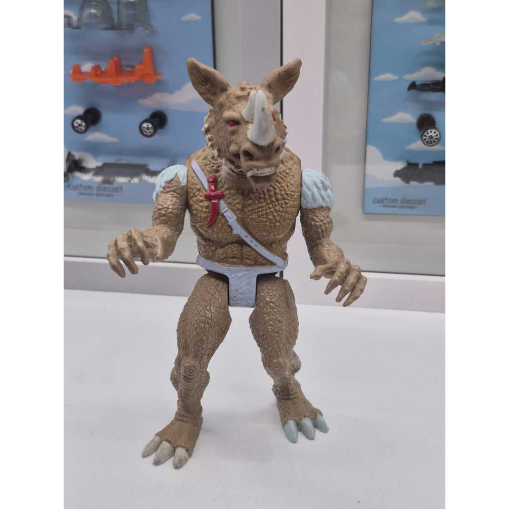 BONECO RARO E ANTIGO DEMON - INIMIGO DO SPIELVAN (JASPION2) GLASSLITE - USADO - SEM A FACA