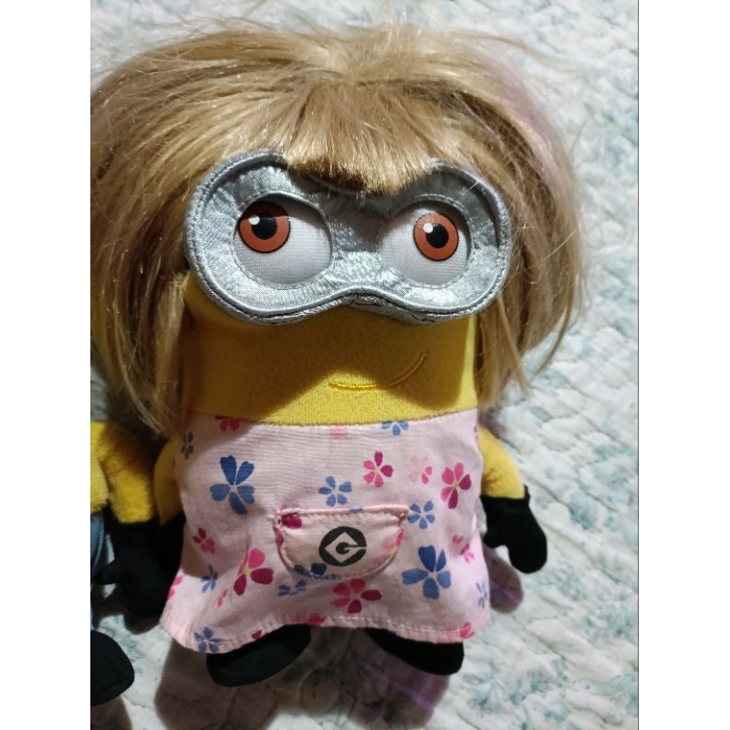 Boneco minion de peruca. Grande