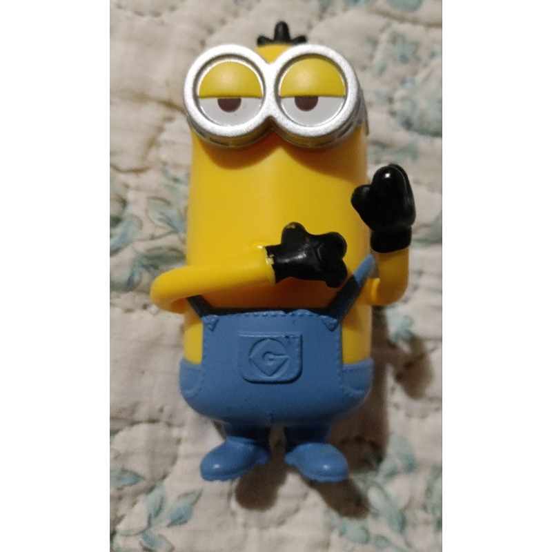 Boneco minion argola McDonald's meu malvado favorito 4