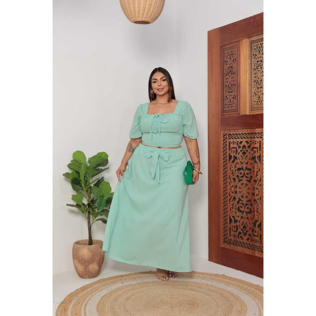 O que é Cropped Florido Manga Longa? Guia e Onde Comprar | BuscaProdutos