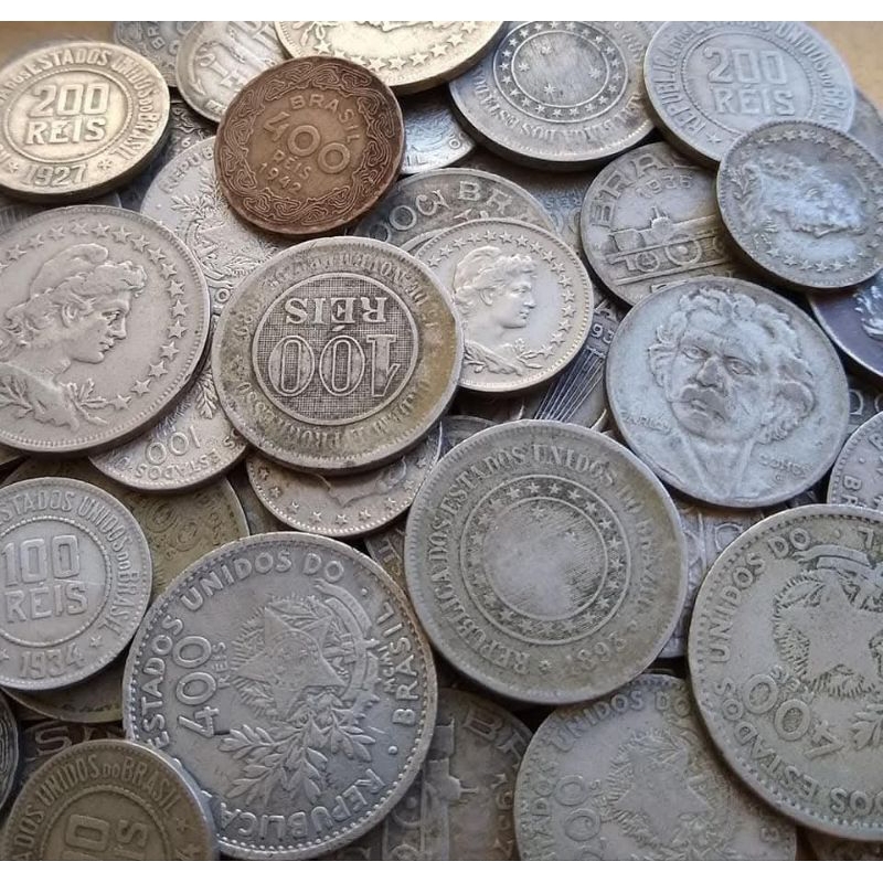 Lote com 10 moedas de Réis.