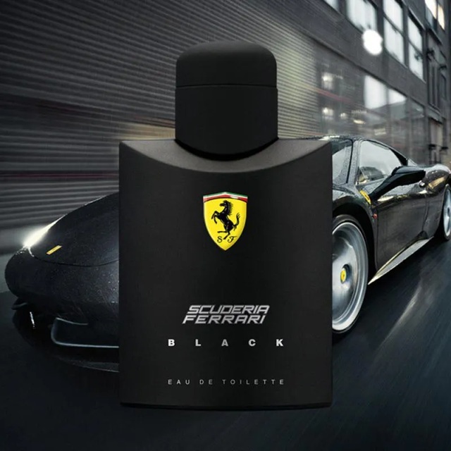 Perfume Ferrari Black Eau de Toilette Perfume Masculino 125ml