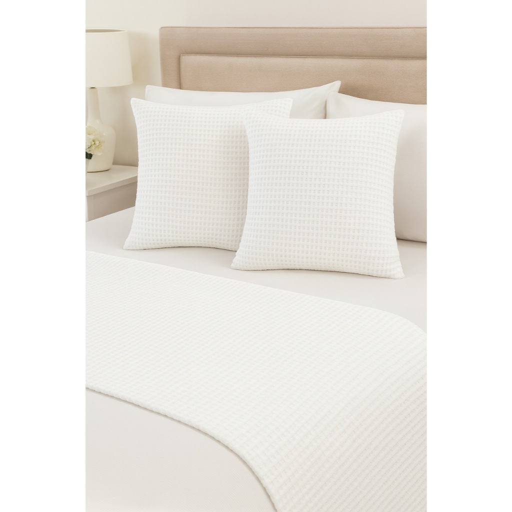 Kit Piquet 3 Peças Casal Peseira 1,85x45 + 2 Capa de Almofada 40x40cm - Decoração p/ Quarto Moderno