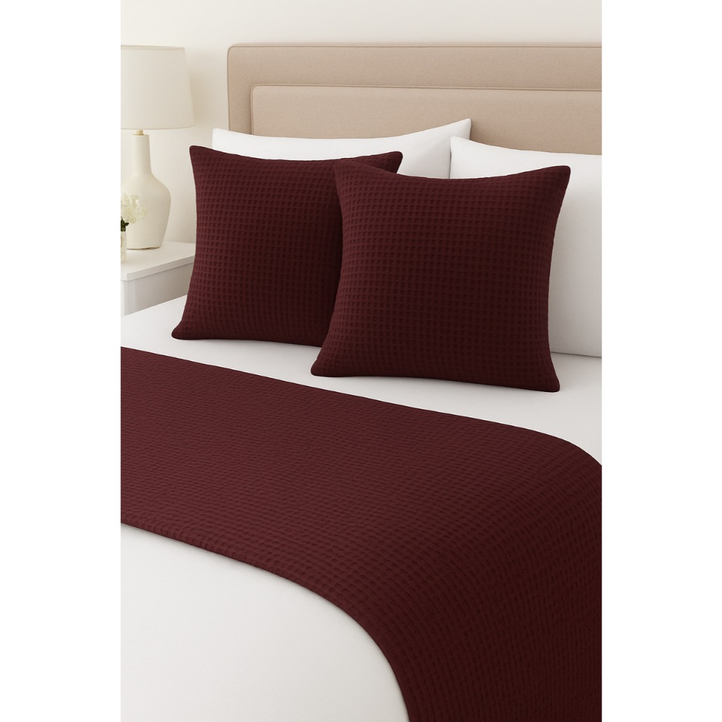 Kit Piquet 3 Peças Queen Peseira 2,25x45 + 2 Capa de Almofada 40x40cm - Decoração p/ Quarto Moderno