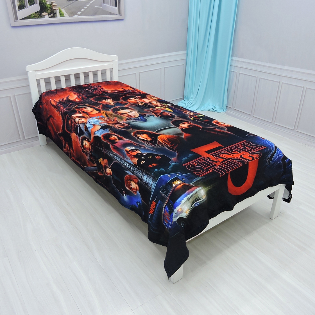 Manta Cobertor Stranger Things Temporada 5 Ultrasoft Macia